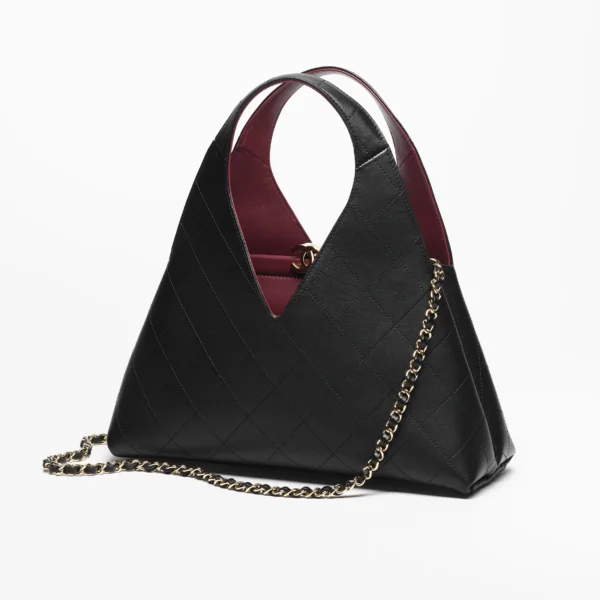 Tote in Black Calfskin & Gold-Tone Metal